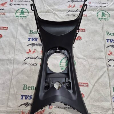 قاب (کاور فلاپ) روی انجین وسط و دور درب باک موتور یاماها طرح ایروکس قدیم nvx