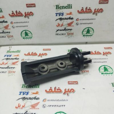 رکاب جا پایه جلو چپ موتور اونجر 200 220 اصلی